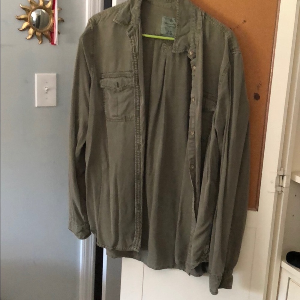 green long sleeve button up